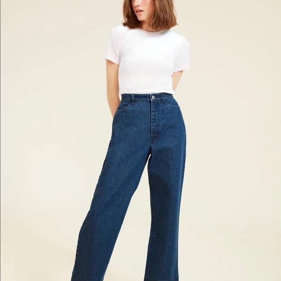 Mid wash denim wide leg jean - Picture 3 of 3